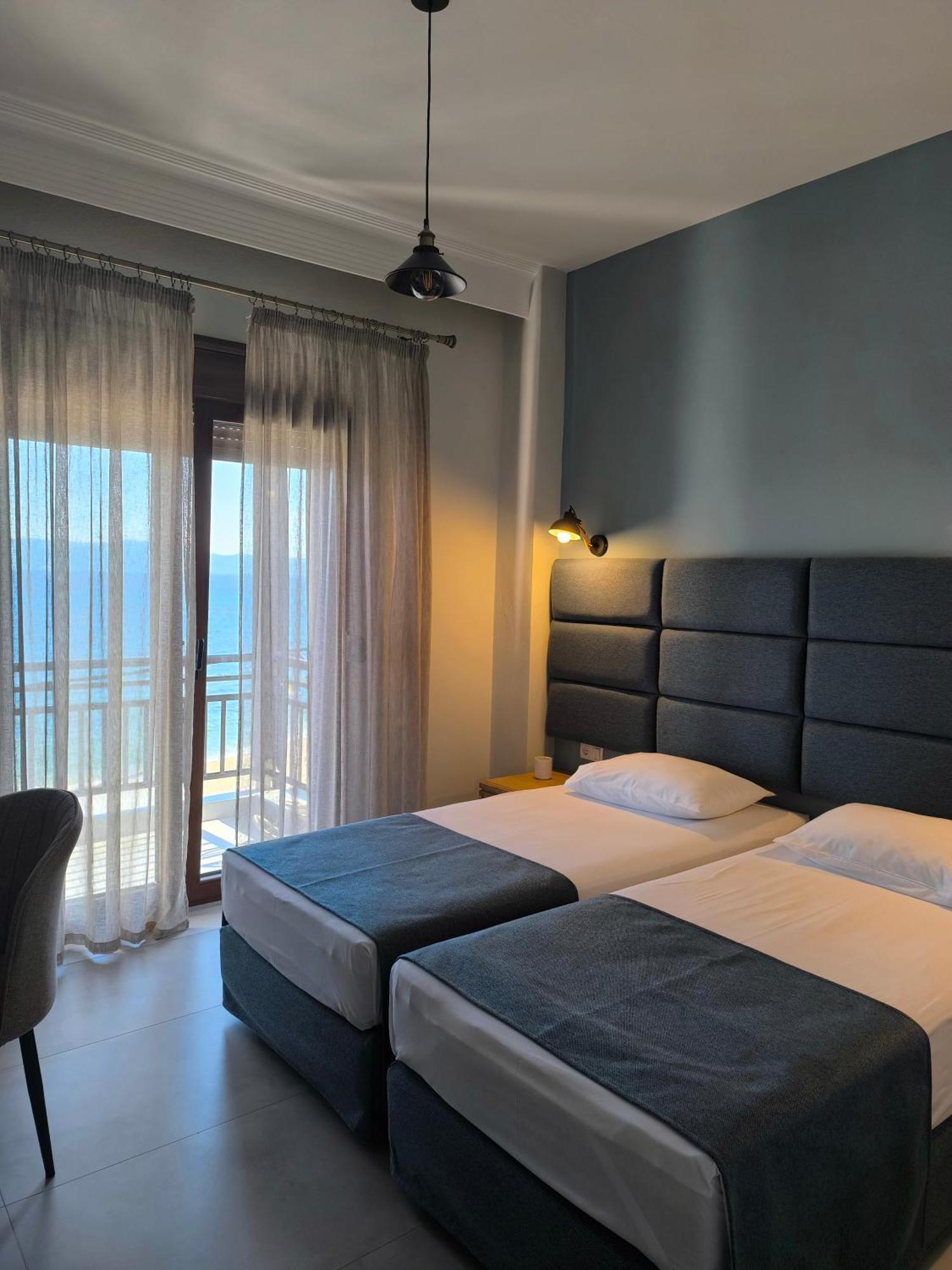 Maria Rooms To Let Ouranoupoli Buitenkant foto
