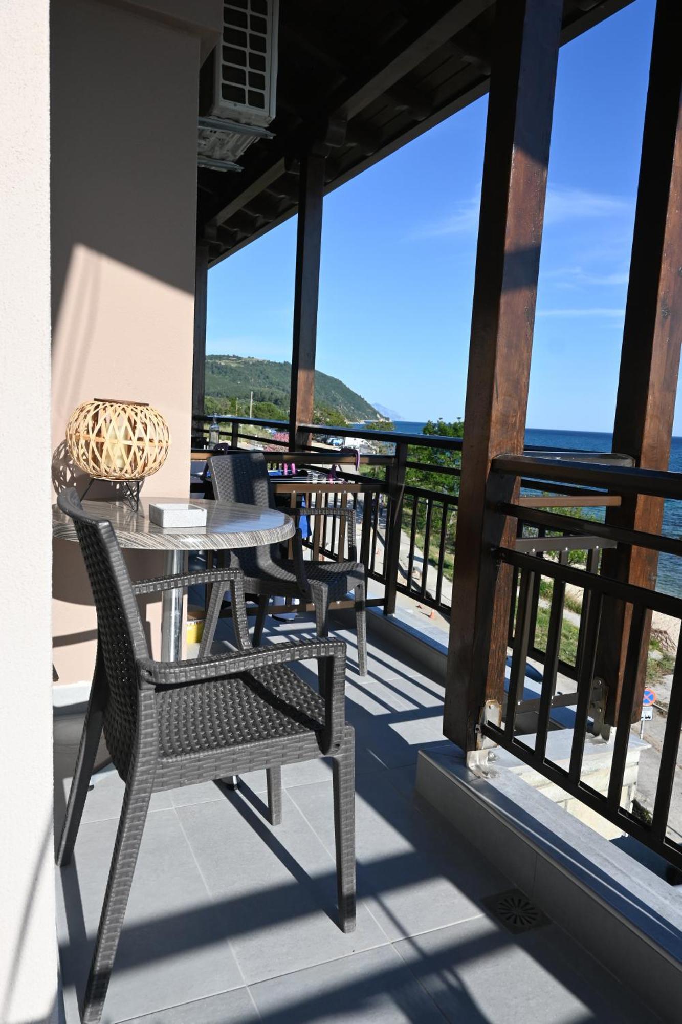 Maria Rooms To Let Ouranoupoli Buitenkant foto
